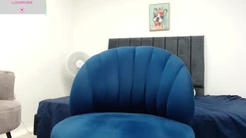 adriel_escalante online show from 02-10-26, 03:32