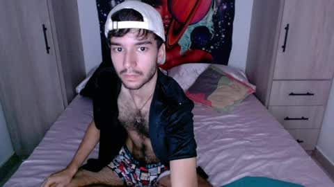 Snapshot of adrien_polo chatting on 05-26-26, 11:06 adrien_polo online show from 05-26-26, 11:06
