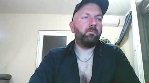 Snapshot of adultwebcamdatabase chatting on 10-20-25, 05:46 Felix84 online show from 10-20-25, 05:46