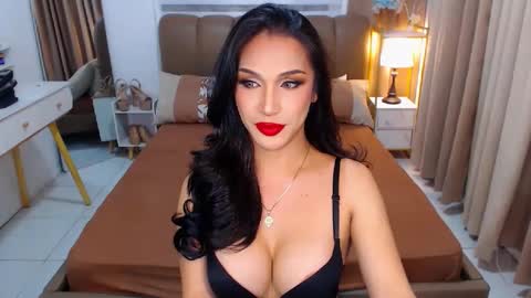 Ur Dream girl online show from 02-25-25, 02:44