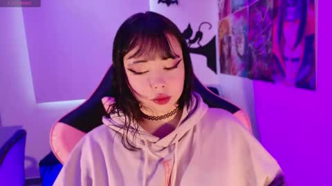 Snapshot of aegon_526 chatting on 10-21-25, 11:11 Arieyara online show from 10-21-25, 11:11