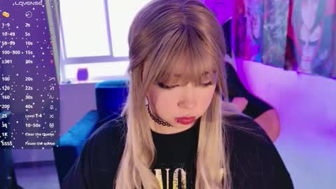 Snapshot of aegon_526 chatting on 11-19-25, 11:43 Arieyara online show from 11-19-25, 11:43