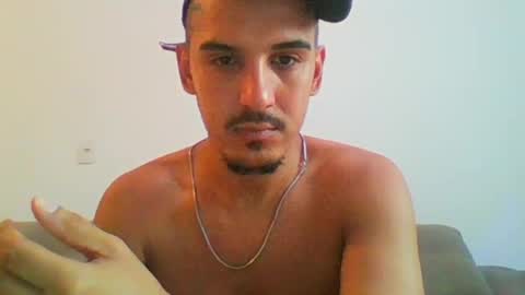 Luci online show from 01-20-25, 09:43