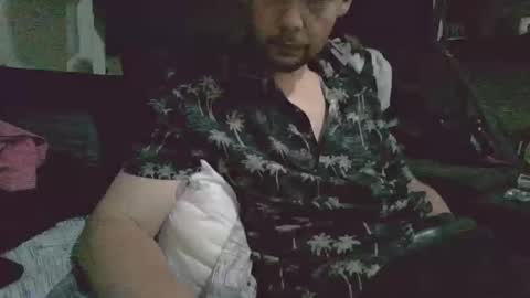 Snapshot of aeroslayer chatting on 12-17-25, 05:52 aeroslayer online show from 12-17-25, 05:52