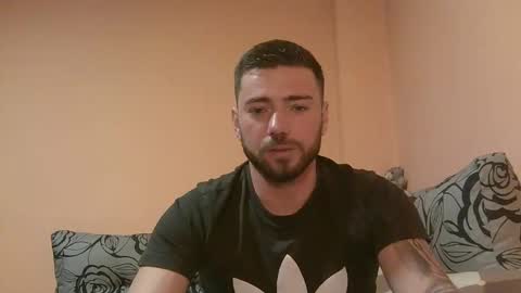 Snapshot of aerthurethan chatting on 11-21-25, 02:27 aerthurethan online show from 11-21-25, 02:27