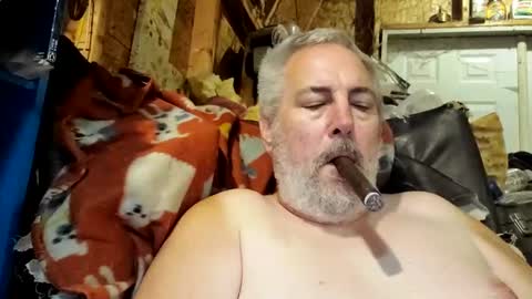 Snapshot of afguy1971 chatting on 11-09-25, 08:01 AFGuy71 online show from 11-09-25, 08:01