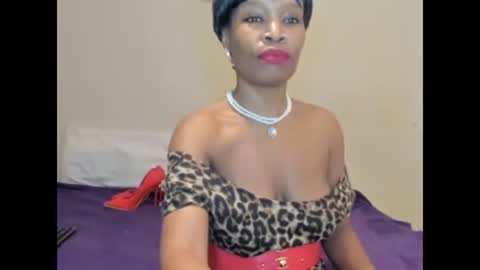 AfricanSquirtQueen online show from 04-23-26, 12:29