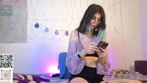 Afina online show from 04-30-26, 03:02