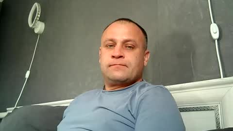 Sasha online show from 10-29-25, 08:16