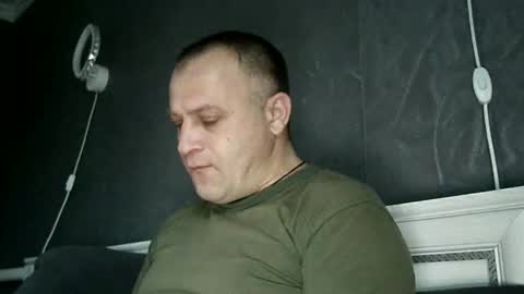 Sasha online show from 12-16-25, 06:07