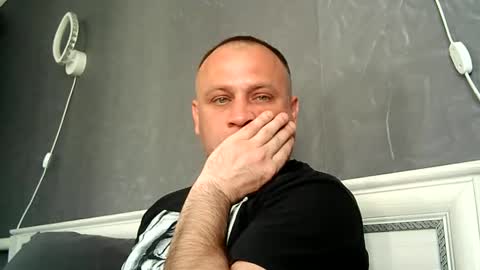 Sasha online show from 04-23-26, 06:25