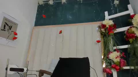 Snapshot of africa_holmes chatting on 05-05-26, 02:19 Africa online show from 05-05-26, 02:19