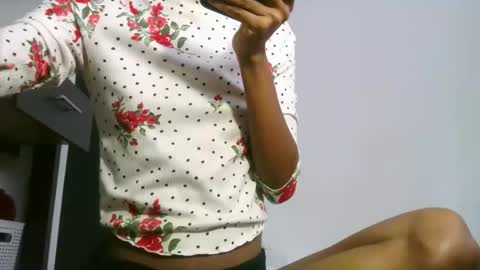 Africa online show from 01-04-25, 01:31