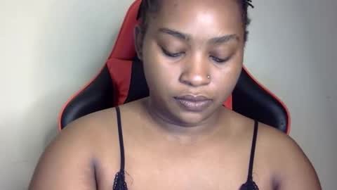 Snapshot of african001 chatting on 11-03-25, 03:02 stella online show from 11-03-25, 03:02