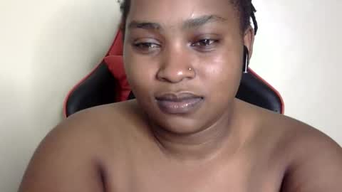 Snapshot of african001 chatting on 11-14-25, 06:50 stella online show from 11-14-25, 06:50