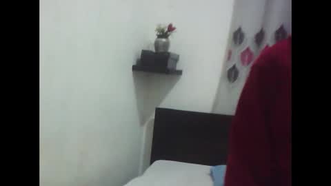 Mia  Friends online show from 02-08-26, 05:11