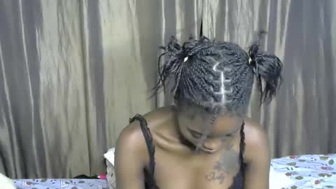 Snapshot of africana_slimqueen chatting on 05-13-26, 06:05 africana_slimqueen online show from 05-13-26, 06:05