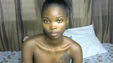 africana_slimqueen online show from 06-19-26, 11:14