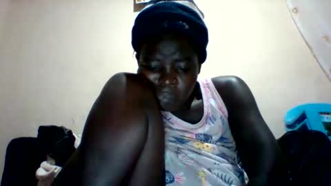 Snapshot of africanbeby1 chatting on 10-28-25, 09:06 DIANA AKOTH OGUTU online show from 10-28-25, 09:06