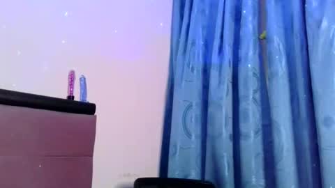 tatiana online show from 04-21-26, 01:42
