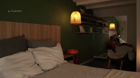 Emma online show from 11-16-25, 01:55