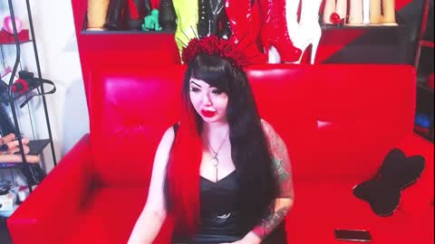 Snapshot of afroditagun666 chatting on 09-29-25, 04:45 AfroditaGun666 online show from 09-29-25, 04:45