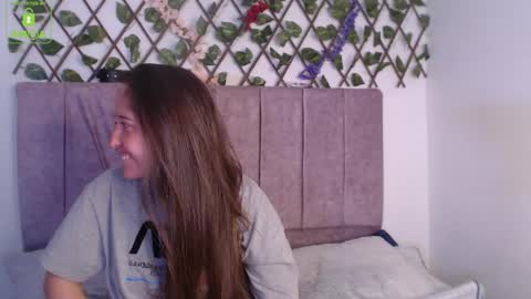 Lia  Valkyria online show from 05-27-26, 01:57