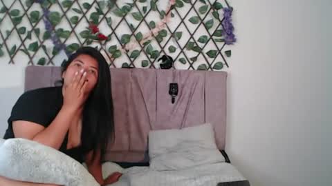 Lia  Valkyria online show from 07-23-26, 01:58