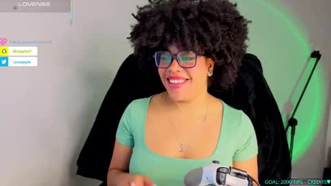 Jayle online show from 10-30-25, 01:18