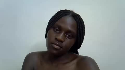 Snapshot of afronubians chatting on 02-13-25, 07:52 afronubians online show from 02-13-25, 07:52