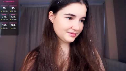 Lana  1800 - 0330 UTC   Mia 0700- 1630 UTC online show from 10-24-25, 06:10