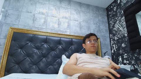 AGAR online show from 02-05-25, 05:41