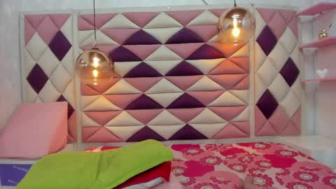 Snapshot of agata_01_ chatting on 02-23-25, 06:01 Ana online show from 02-23-25, 06:01