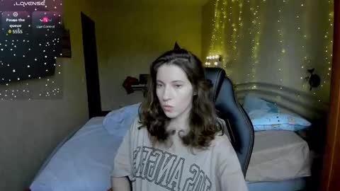 Snapshot of agata_in_wonderland chatting on 11-12-25, 12:16 agata_in_wonderland online show from 11-12-25, 12:16