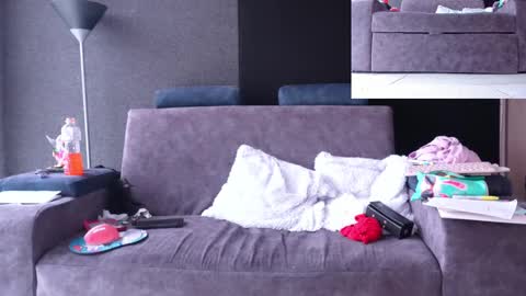 Agata Collinss online show from 09-16-25, 08:43