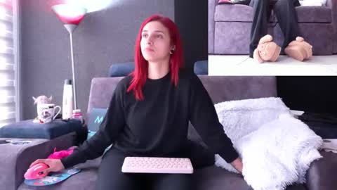 Agata Collinss online show from 10-11-25, 12:04