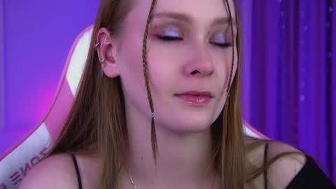 Snapshot of agatafoxley chatting on 08-09-26, 03:23 AgataFoxley online show from 08-09-26, 03:23