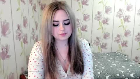 Snapshot of agatasweeti chatting on 05-19-26, 09:54 Agata online show from 05-19-26, 09:54
