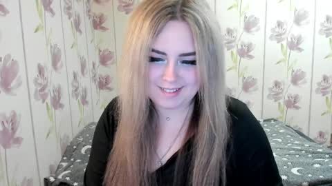 Snapshot of agatasweeti chatting on 05-27-26, 09:56 Agata online show from 05-27-26, 09:56