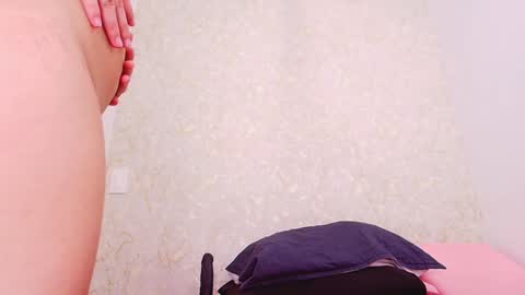 Snapshot of agatha__lee chatting on 02-05-25, 03:02 AGHATA online show from 02-05-25, 03:02