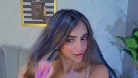 AGATHA online show from 04-21-26, 12:33