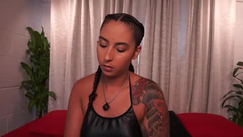 Val   inst  agatha clls online show from 02-18-26, 07:32