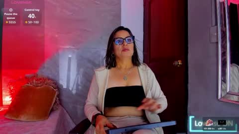 Snapshot of agatha_pleasure chatting on 10-10-25, 11:53 agatha_pleasure online show from 10-10-25, 11:53