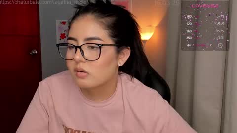 Cat online show from 03-16-26, 05:44