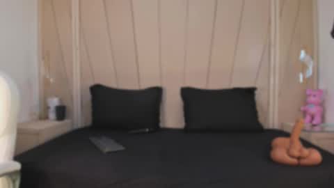 Agatha Steel online show from 03-26-26, 07:41