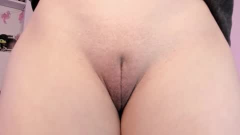 Camila     2 online show from 02-19-26, 01:23