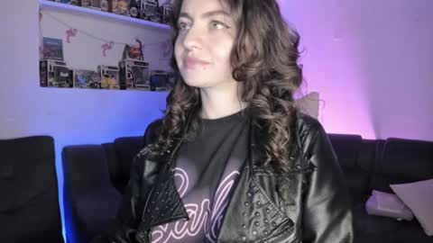 Snapshot of agathaa_ks_ chatting on 07-17-26, 12:06 Camila 2 online show from 07-17-26, 12:06
