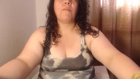 Snapshot of agathaaaa chatting on 05-02-26, 06:57 online show from 05-02-26, 06:57
