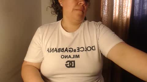 Snapshot of agathaaaa chatting on 05-16-26, 02:38 online show from 05-16-26, 02:38