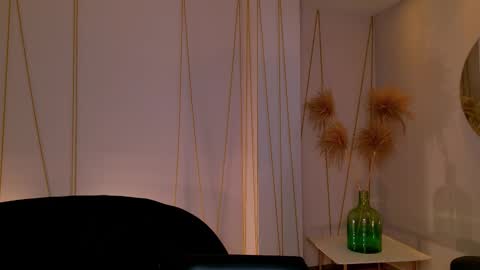 Snapshot of agathakondo chatting on 12-15-25, 08:57 Agatha online show from 12-15-25, 08:57